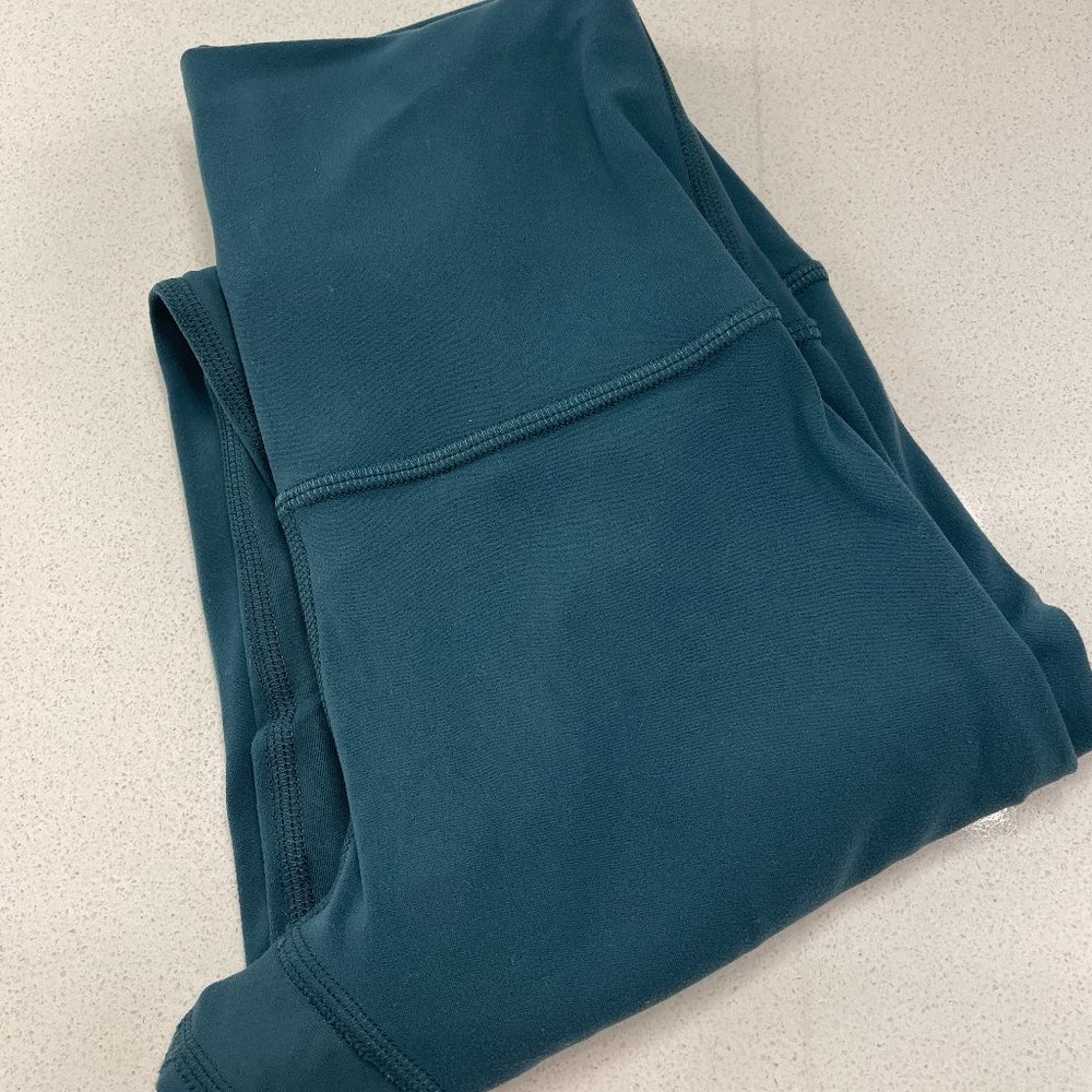 Lululemon Align HR Pants - 25" - Size 2